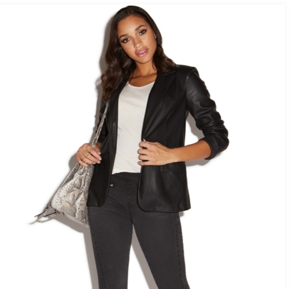 Faux leather BLAZER soft and comfy - Picture 3 of 8